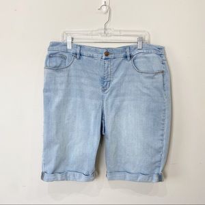 Chicos So Slimming Girlfriend Short Denim Jean Cuffed Bermuda Stretch